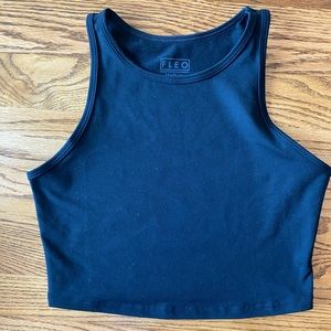 fleo black tempo crop tank
